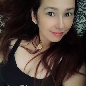 Meet your Posher, Amapola michelle